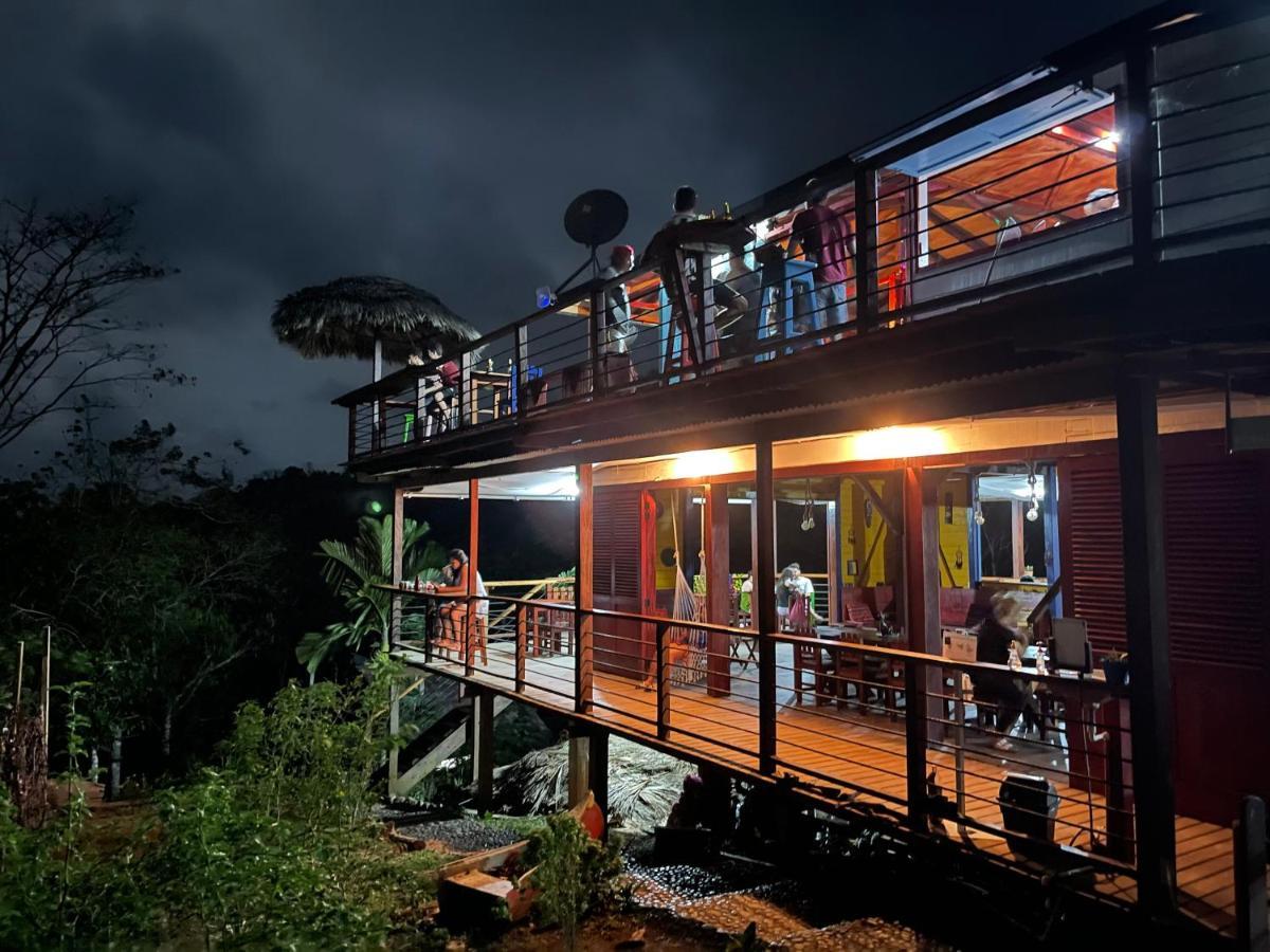 Hostal Doble Vista Capurganá エクステリア 写真
