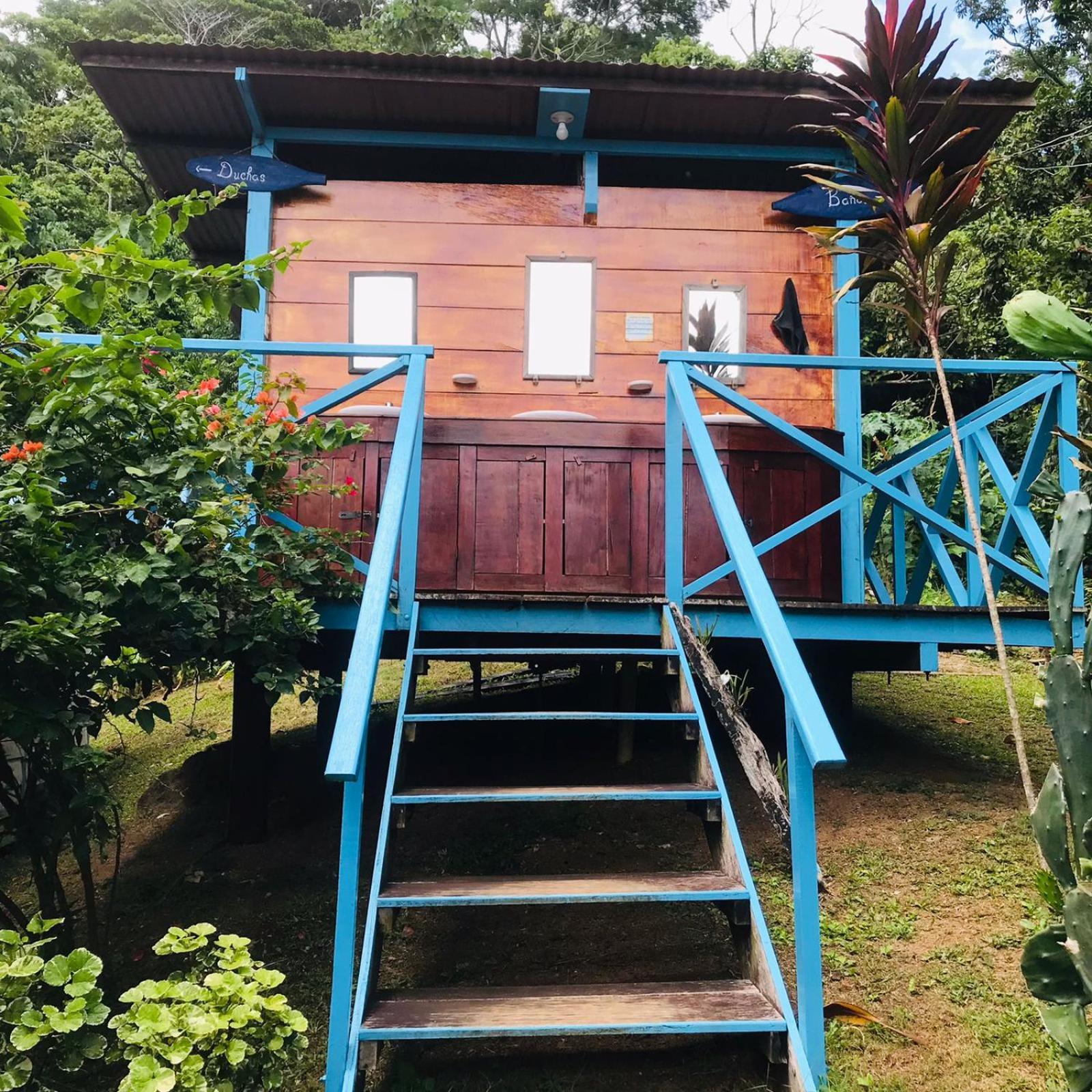 Hostal Doble Vista Capurganá エクステリア 写真