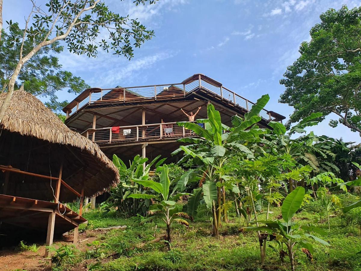 Hostal Doble Vista Capurganá エクステリア 写真